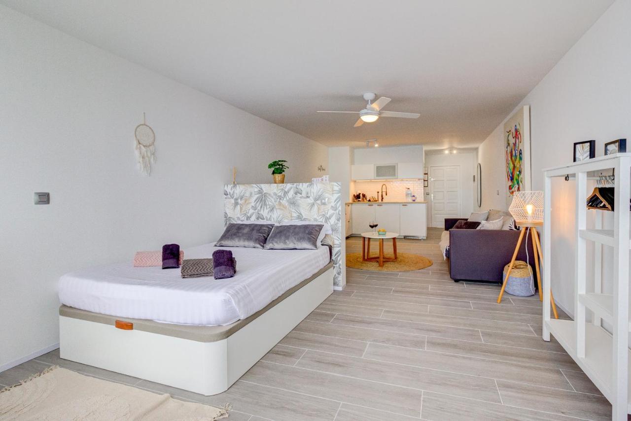 Ocean Loka Apartment Каляо Салвахе Екстериор снимка