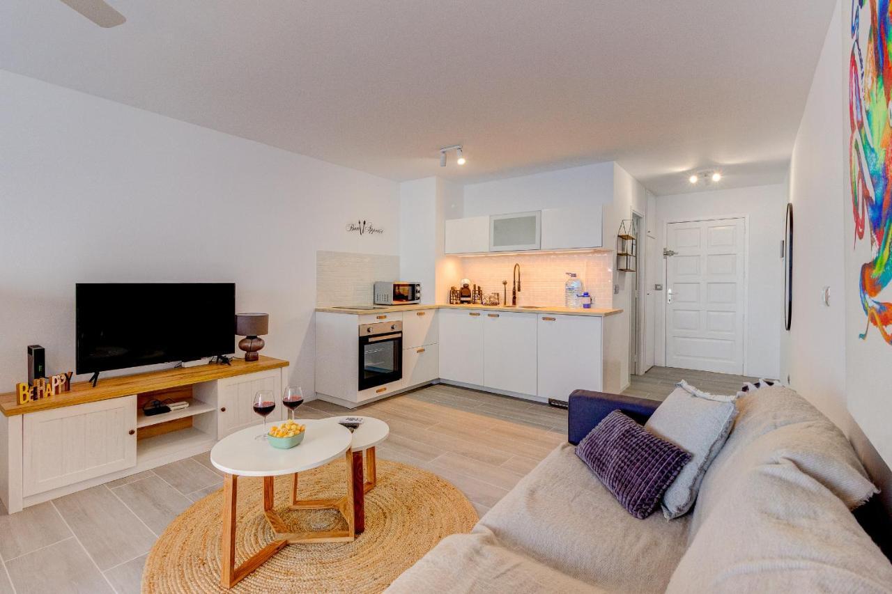 Ocean Loka Apartment Каляо Салвахе Екстериор снимка